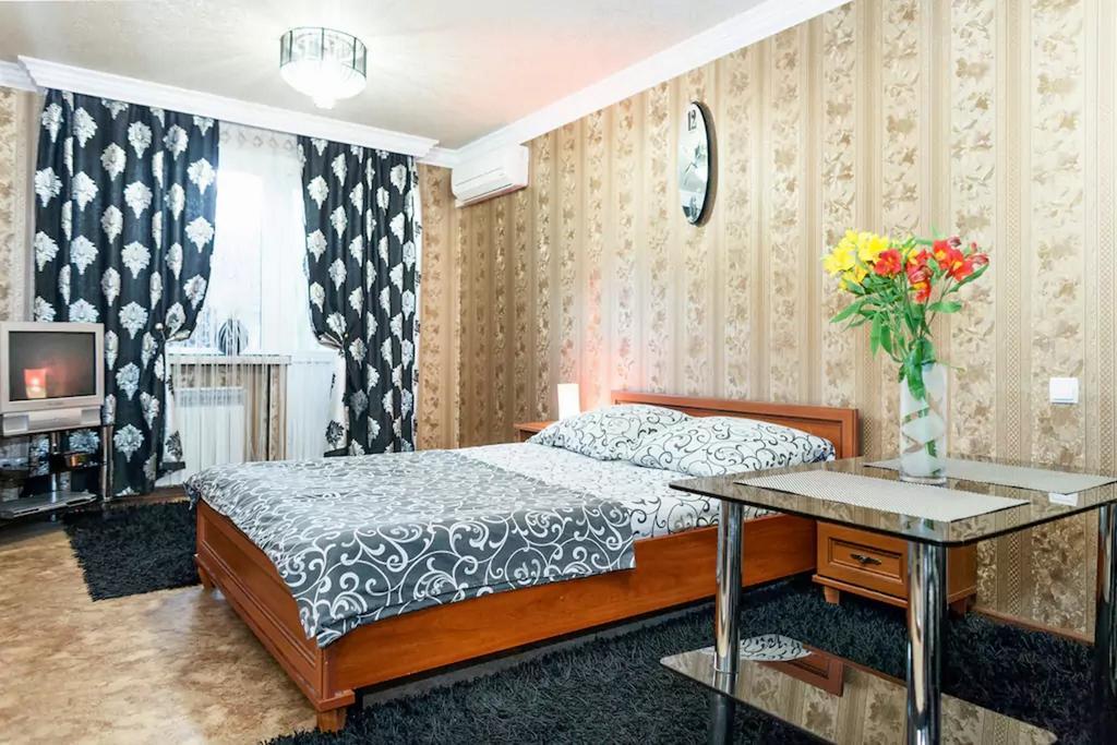 Apartment On Nezalezhnoy Ukrаiny Near Intourist Hotel Zaporizhia 외부 사진